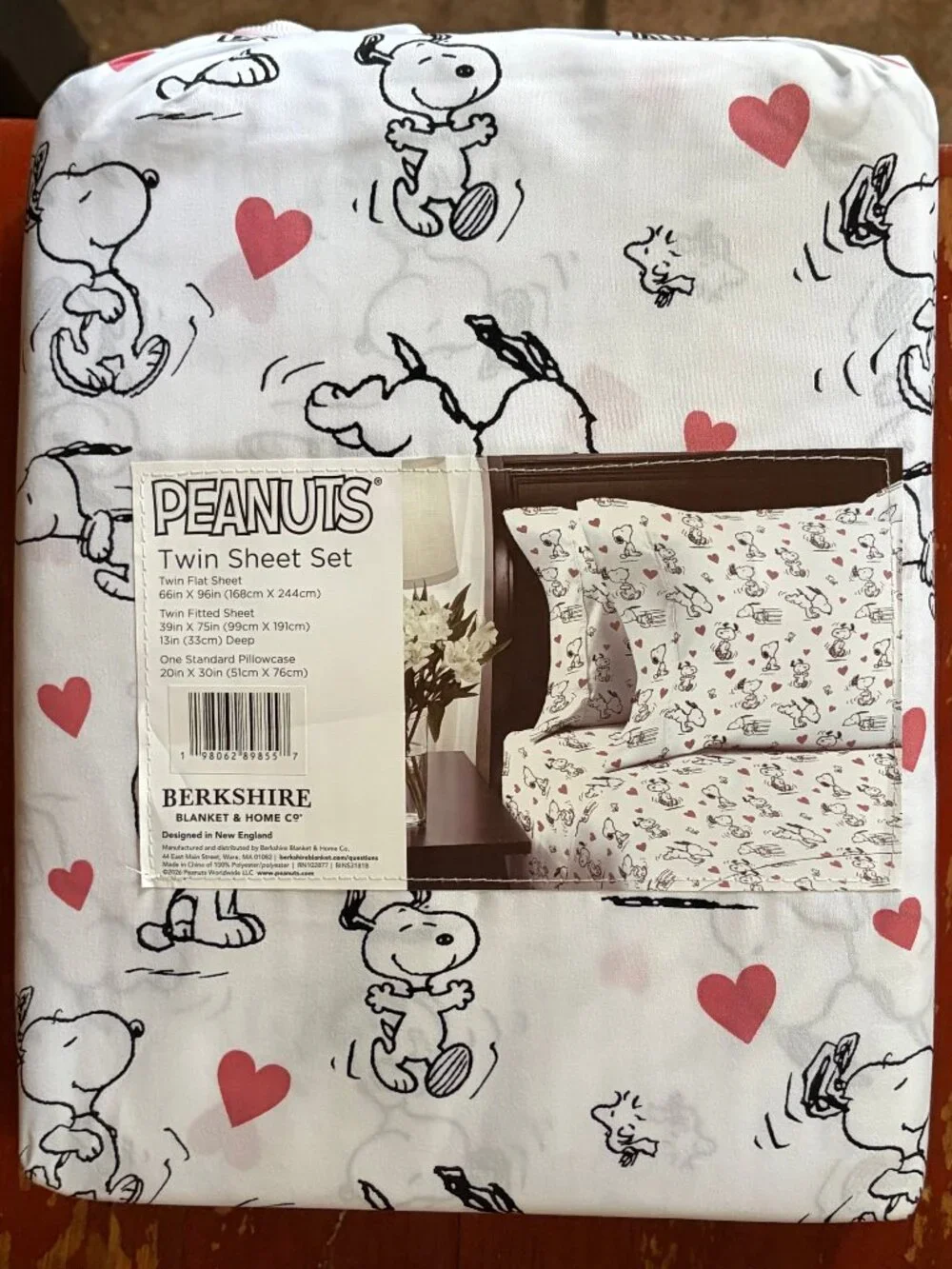 New Peanuts Snoopy Woodstock Red Hearts Active Snoopy TWIN Size Sheet Set